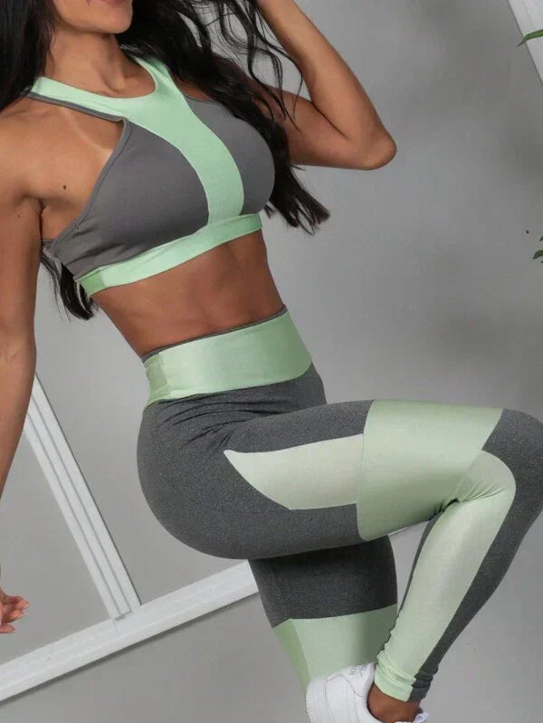 Conjunto Fitness Empina Bumbum (Calça+top) Roupa de Academia